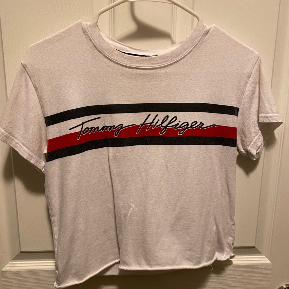 Tommy Hilfiger crop top.